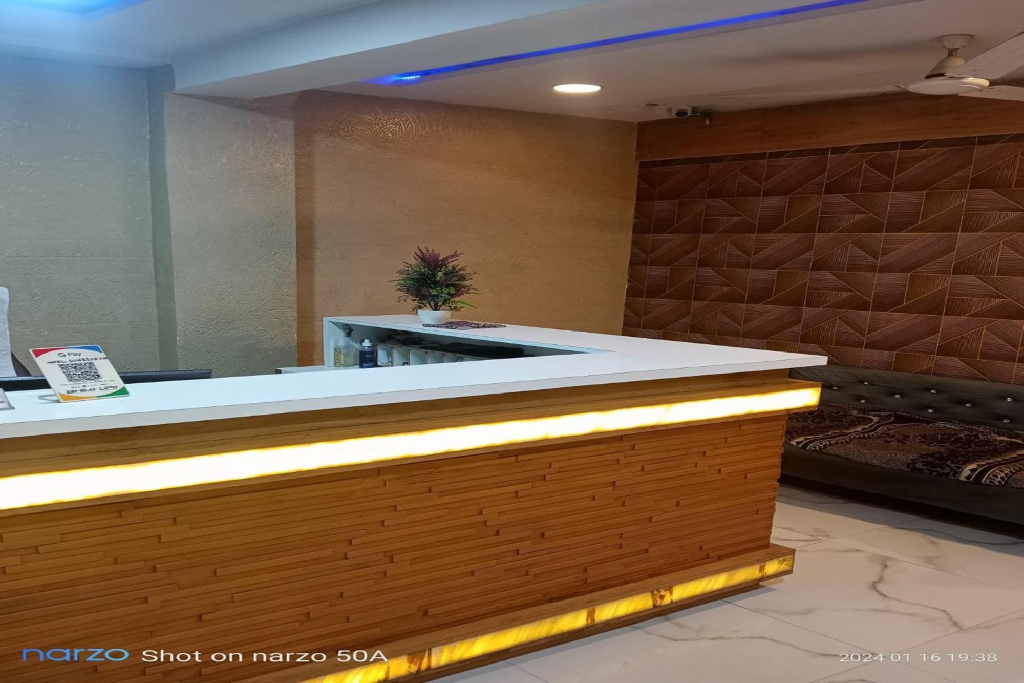 Hotel New Lake View Ahmedabad Eksteriør billede